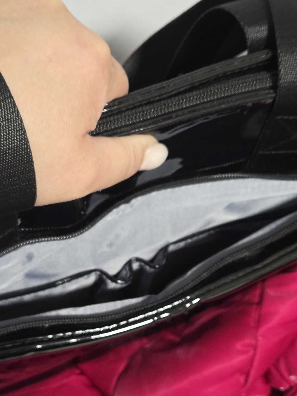 IHKWIP carry your confidence convertible anti-theft tote Black NWOT - Picture 9 of 9